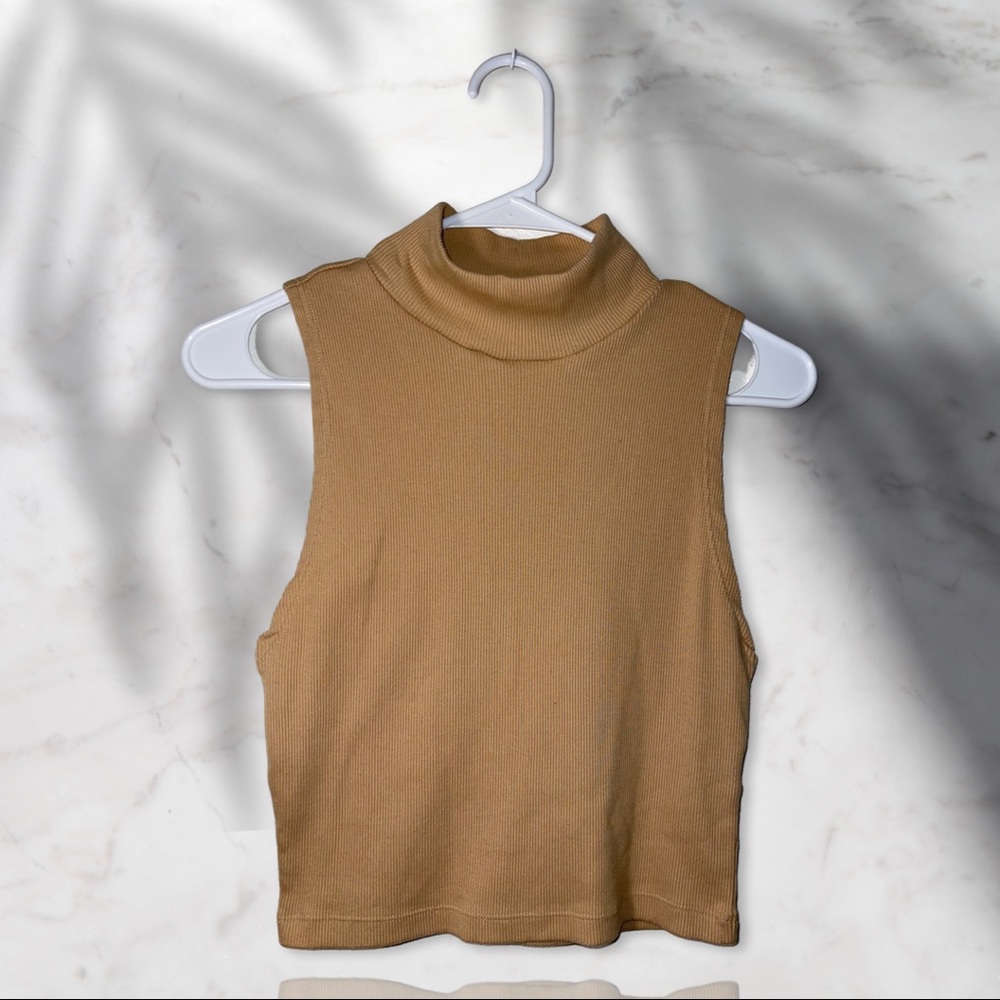 ✨SOLD✨NEW Women’s Mockneck Rib-Knit Tank Top